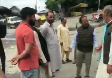 ದೋವಲ್ ಎಂದು ಗೊತ್ತಿದ್ದರೆ ಹೋಗುತ್ತಿರಲಿಲ್ಲ: ರಾಷ್ಟ್ರೀಯ ಭದ್ರತಾ ಸಲಹೆಗಾರರ ವೀಡಿಯೋದಲ್ಲಿದ್ದ ಕಾಶ್ಮೀರಿ ವ್ಯಕ್ತಿ