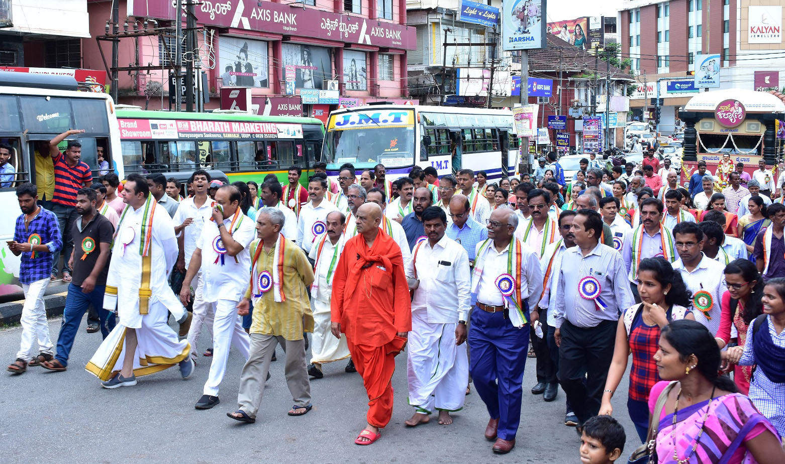ಯೋಗ್ಯ ಜನಪ್ರತಿನಿಧಿಗಳಿಂದ ಬಸವಣ್ಣನ ಜನತಂತ್ರ ಪರಿಕಲ್ಪನೆ ಸಾಕಾರ: ವೈಎಸ್‌ವಿ ದತ್ತ