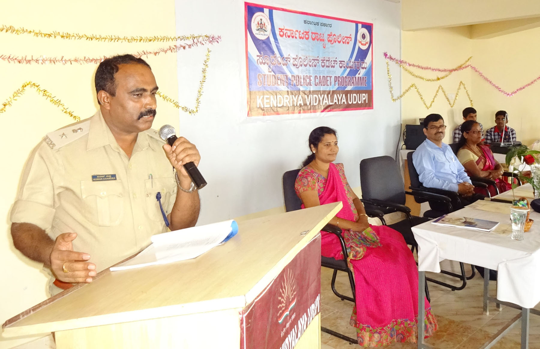 ವಿದ್ಯಾರ್ಥಿ ಪೊಲೀಸ್ ಕೆಡೆಟ್‌ನಿಂದ ಮಕ್ಕಳಲ್ಲಿ ಕಾನೂನು ಜಾಗೃತಿ: ಎಎಸ್ಪಿ ಕುಮಾರಚಂದ್ರ