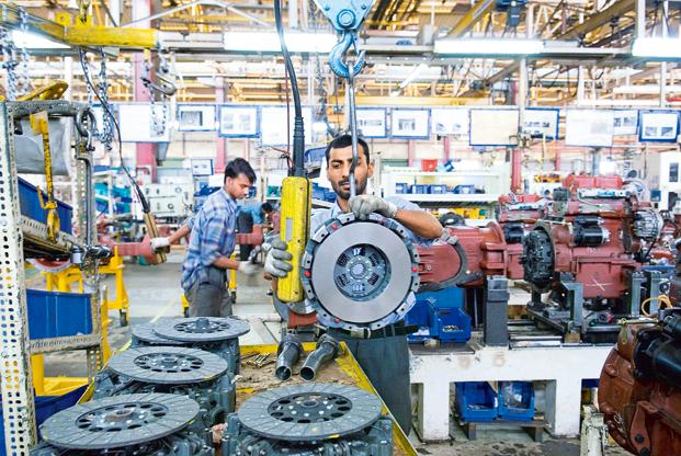 6 ವರ್ಷಗಳಲ್ಲೇ ಅತೀ ಹೆಚ್ಚು ಕುಸಿತ ಕಂಡ ಜಿಡಿಪಿ: 5.8ರಿಂದ 5 ಶೇಕಡಕ್ಕೆ