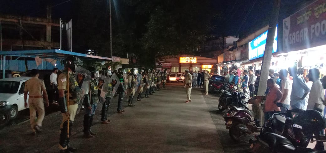 ಗಣೇಶೋತ್ಸವ ಬಂದೋಬಸ್ತ್: ಪೊಲೀಸ್ ಪಥ ಸಂಚಲನ