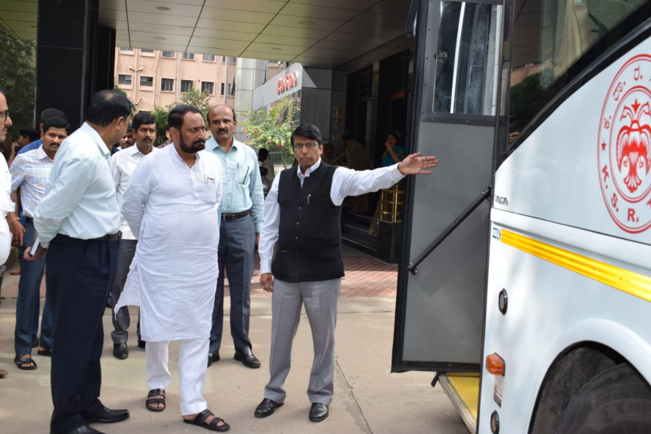 ಸಾರಿಗೆ ಇಲಾಖೆ ನಿಗಮಗಳ ಪರಿಶೀಲನಾ ಸಭೆ