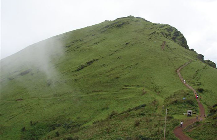 ಆಗಸ್ಟ್ 31ರಿಂದ ಮುಳ್ಳಯ್ಯನಗಿರಿ ಪ್ರವಾಸಿಗರ ವಾಹನ ಸಂಚಾರ ನಿಷೇಧ