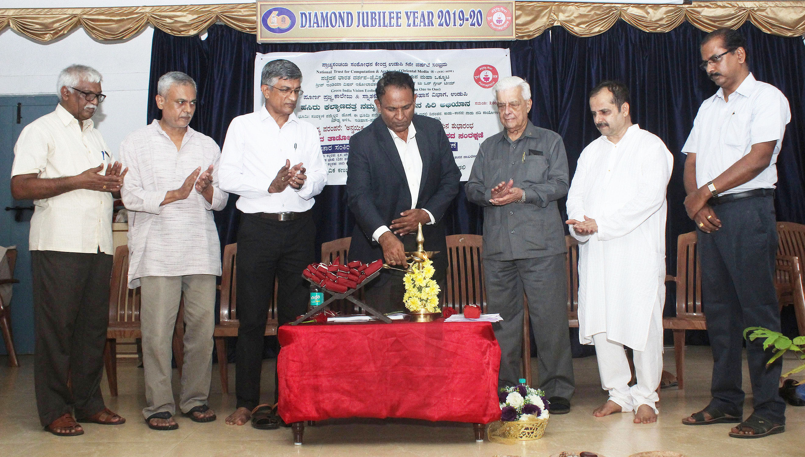 ಆಧುನಿಕತೆ ಹೆಸರಿನಲ್ಲಿ ಬಹುಸಂಸ್ಕೃತಿ ನಾಶ: ಡಾ.ಡಿ.ಬಿ.ನಾಯಕ್