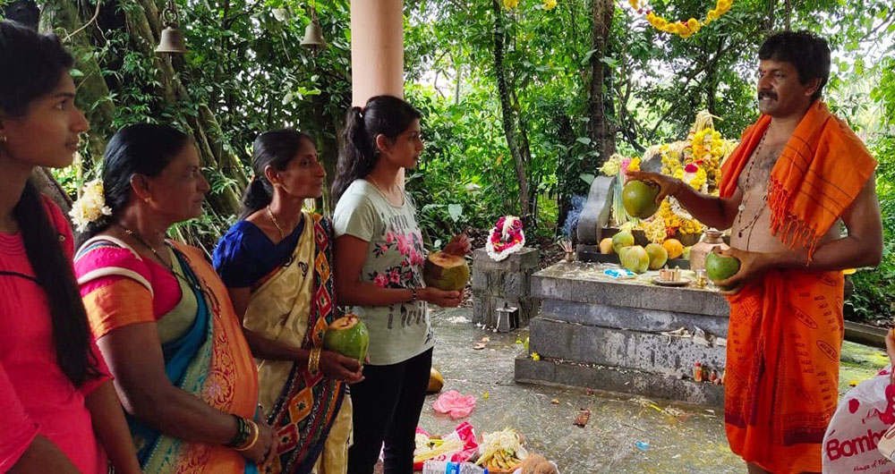 ಉಡುಪಿ: ನಾಗರಪಂಚಮಿ ಆಚರಣೆಯಲ್ಲಿ ಡೆಂಗ್ಯು ಕುರಿತು ಜಾಗೃತಿ