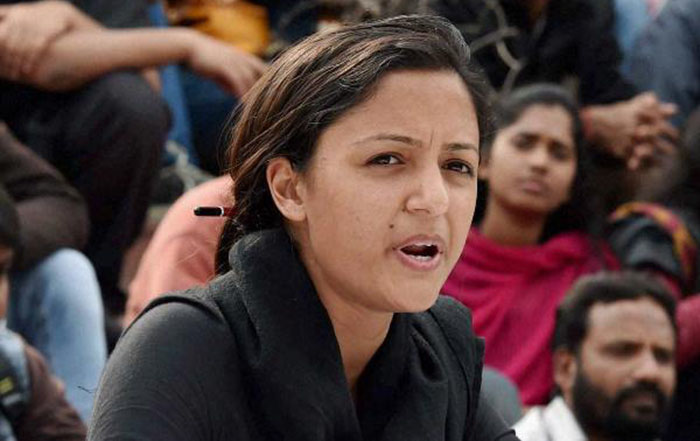 ಜಮ್ಮು-ಕಾಶ್ಮೀರದ ವಿಶೇಷ ಸ್ಥಾನಮಾನ ರದ್ದು: ಕೇಂದ್ರದ ವಿರುದ್ಧ ಕಾನೂನು ಹೋರಾಟ- ಬೆಂಗಳೂರಿನಲ್ಲಿ ಶೆಹ್ಲಾ ರಶೀದ್