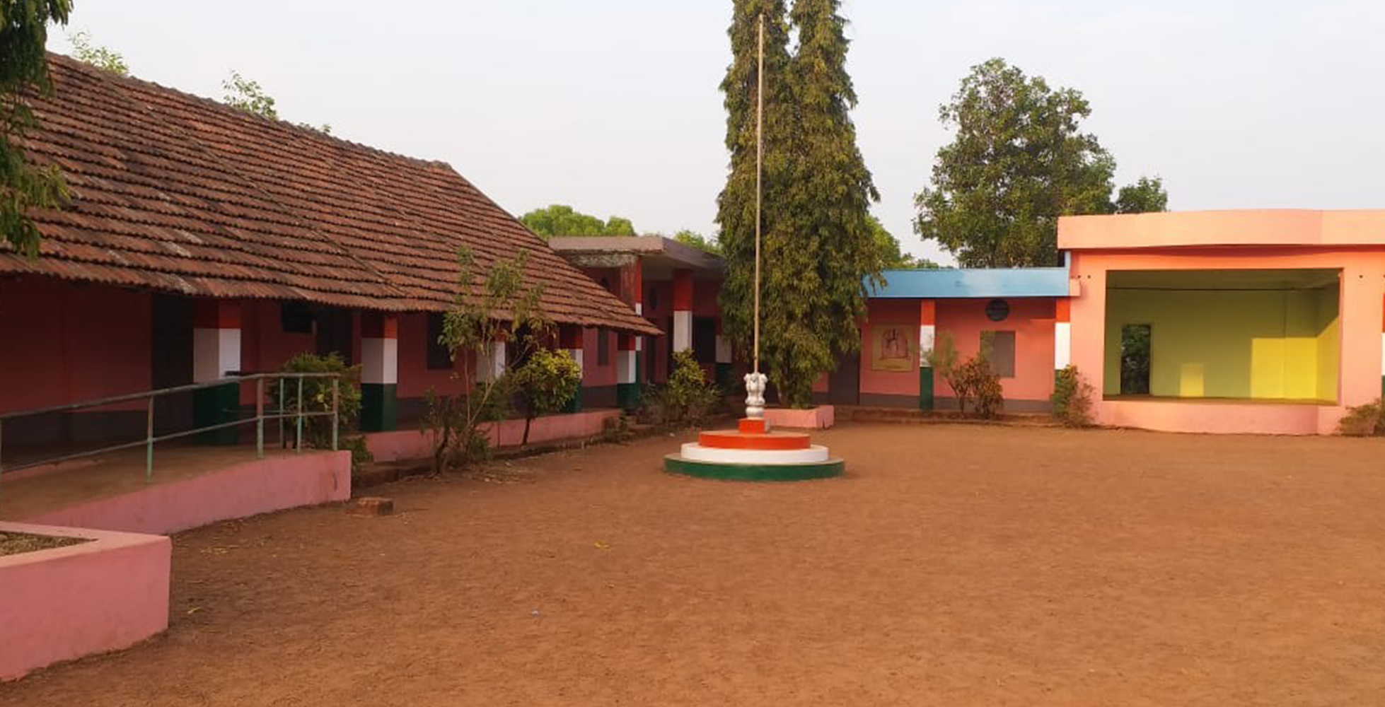 ದ.ಕ. ಜಿಲ್ಲೆಯಲ್ಲಿ ಭಾರೀ ಮಳೆ ಹಿನ್ನೆಲೆ:  ಆ. 7ರಂದು ಶಾಲೆ, ಕಾಲೇಜುಗಳಿಗೆ ರಜೆ