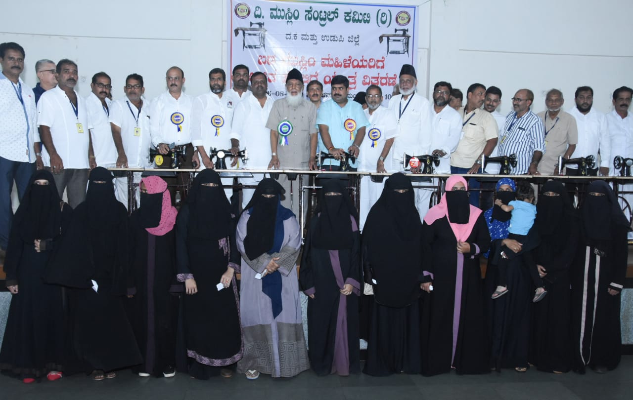 ಸ್ವಾವಲಂಬಿಗಳಾಗಿ ಬದುಕಿ ಸಮಾಜಕ್ಕೆ ಮಾದರಿಯಾಗಿ: ಯು.ಟಿ.ಖಾದರ್