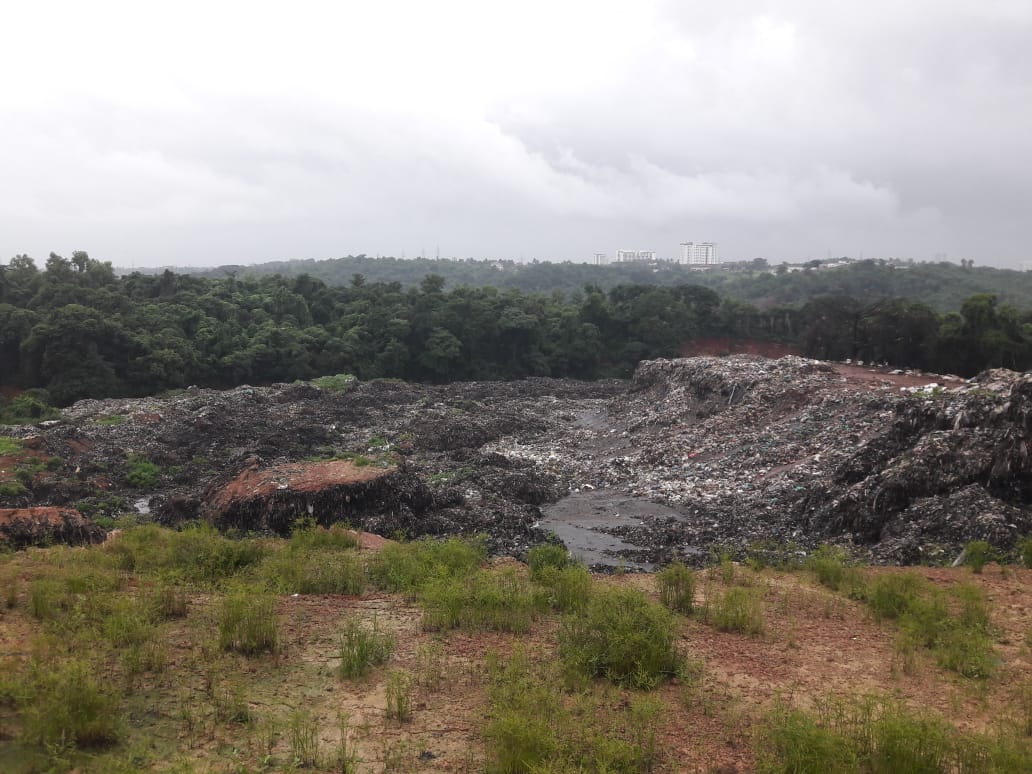 ಪಚ್ಚನಾಡಿ ಡಂಪಿಂಗ್ ಯಾರ್ಡ್‌ನಲ್ಲಿ ಮಣ್ಣು ಕುಸಿತ
