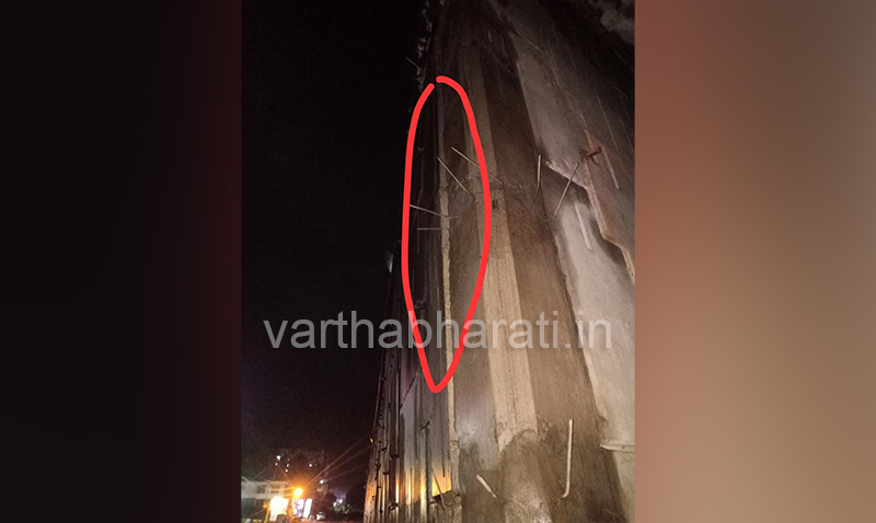 ತೊಕ್ಕೊಟ್ಟು ಮೇಲ್ಸೇತುವೆಯಲ್ಲಿ ಬಿರುಕು: ಬ್ಯಾರಿಕೇಡ್ ಹಾಕಿ ಸಂಚಾರ ನಿಯಂತ್ರಿಸುತ್ತಿರುವ ಪೊಲೀಸರು