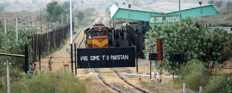 ಥಾರ್ ಎಕ್ಸ್‌ಪ್ರೆಸ್ ರೈಲು ಕೂಡಾ ಸ್ಥಗಿತ: ಪಾಕ್ ಘೋಷಣೆ