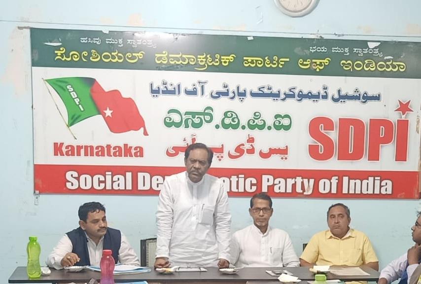 ಜಾತ್ಯತೀತ ಶಕ್ತಿಗಳು ಶರಣಾಗಬಾರದು: ಡಾ.ತಸ್ಲೀಮ್ ಅಹ್ಮದ್ ರೆಹ್ಮಾನಿ