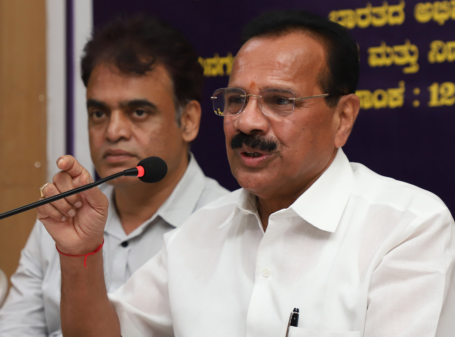 ಒಂದು ರಾಷ್ಟ್ರ-ಒಂದು ಪಡಿತರ ಚೀಟಿ ವ್ಯವಸ್ಥೆ ಜಾರಿಗೆ ಚಿಂತನೆ: ಕೇಂದ್ರ ಸಚಿವ ಸದಾನಂದಗೌಡ