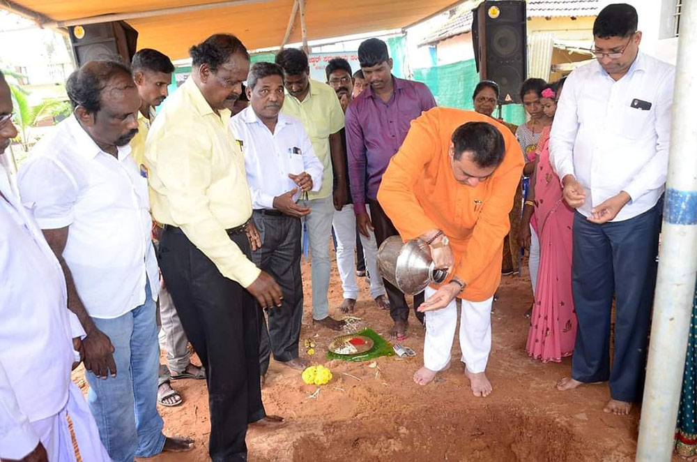 ಗುಜ್ಜರ್‌ಬೆಟ್ಟು ಅಂಬೇಡ್ಕರ್ ಸಮುದಾಯ ಭವನಕ್ಕೆ ಶಿಲಾನ್ಯಾಸ