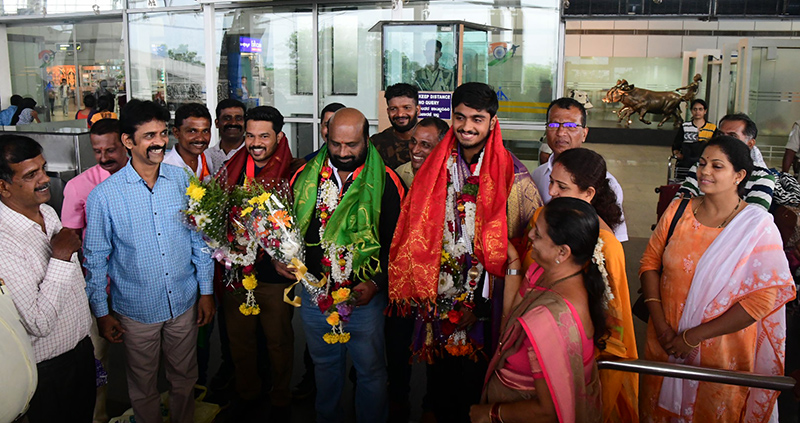 ಕಾಮನ್ ವೆಲ್ತ್ ಪವರ್ ಲಿಫ್ಟಿಂಗ್ ಚಾಂಪಿಯನ್ ಶಿಪ್ ನಲ್ಲಿ ಪದಕ ವಿಜೇತರಿಗೆ ಮಂಗಳೂರಿನಲ್ಲಿ ಭವ್ಯ ಸ್ವಾಗತ