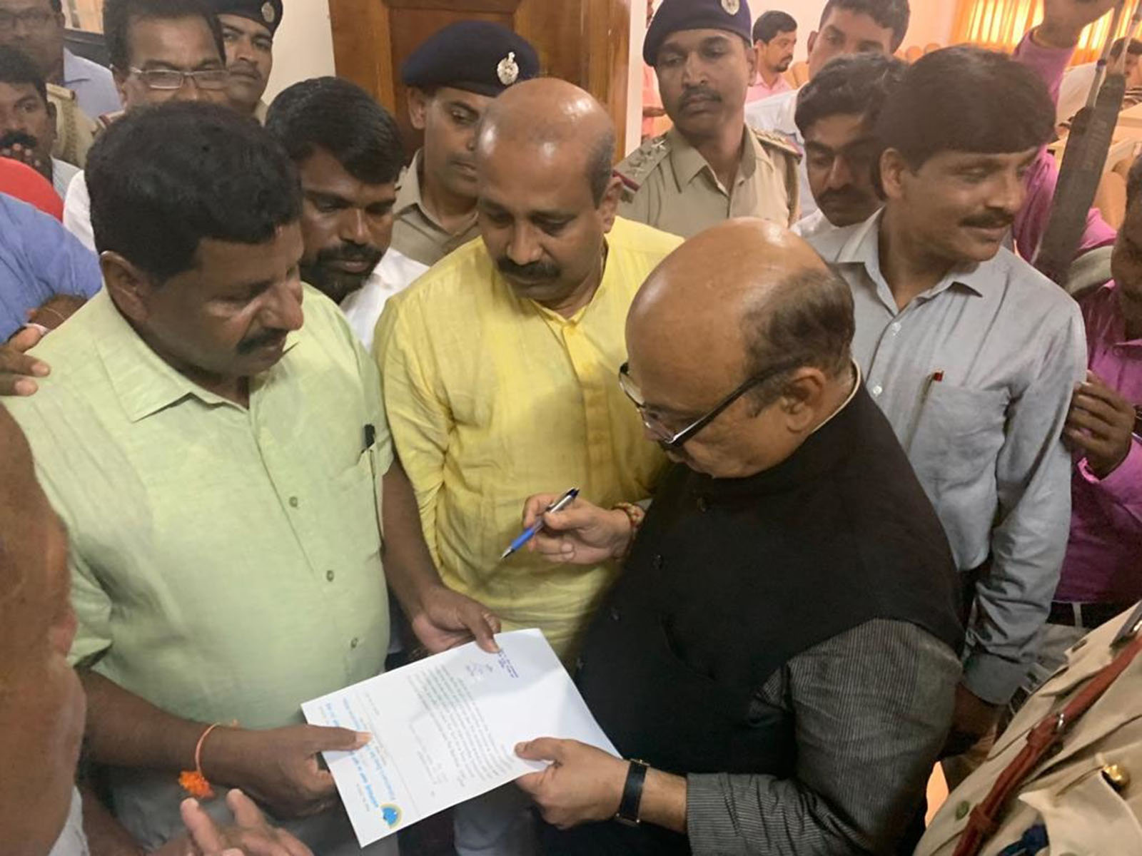 ಆದೇಶ ಪಾಲಿಸದಿದ್ದರೆ ಬಿಜೆಪಿಗೂ ತಕ್ಕ ಉತ್ತರ, ಎಚ್ಚರಿಕೆ: ಮಲ್ಪೆ ಫಿಶರ್‌ಮೆನ್ಸ್ ಡೀಪ್ ಸೀ ಟ್ರಾಲ್ ಬೋಟ್ ಅಸೋಸಿಯೇಶನ್‌