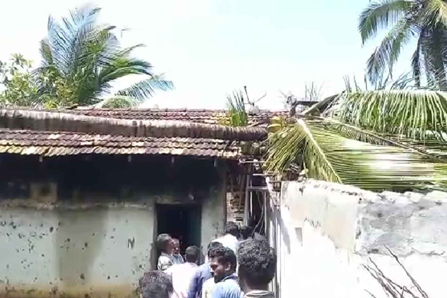 ಶಿವಮೊಗ್ಗದಲ್ಲಿ ಬಿರುಗಾಳಿ ಮಳೆ: ಮನೆ ಗೋಡೆ ಕುಸಿದು ಯುವತಿ ಮೃತ್ಯು