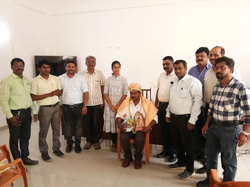 ಬಂಟ್ವಾಳ:  ಪದನ್ನೋತಿ ಹೊಂದಿ ಉಡುಪಿಗೆ ವರ್ಗಾವಣೆಗೊಂಡ ಅಧಿಕಾರಿಗೆ ಸನ್ಮಾನ