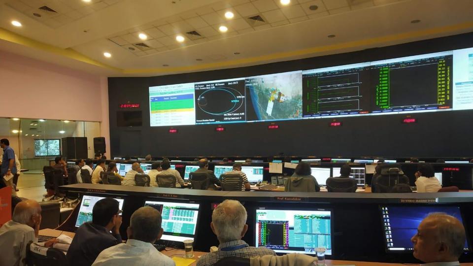 ಚಂದ್ರಯಾನ-2: ವಿಕ್ರಂ ಲ್ಯಾಂಡರ್ ಮತ್ತಷ್ಟು ಕೆಳಗಿಳಿಸುವ ಪ್ರಕ್ರಿಯೆ ಯಶಸ್ವಿ