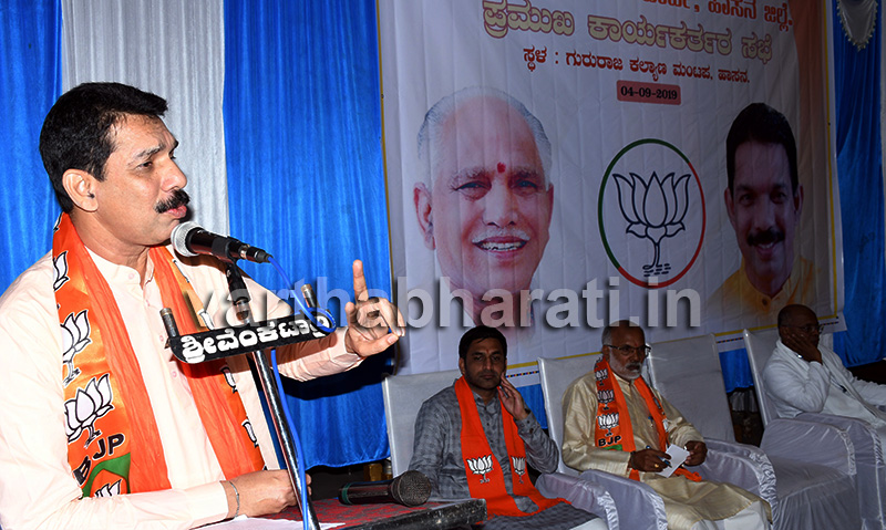 ಡಿಕೆಶಿ ಸೂಕ್ತ ದಾಖಲೆ ನೀಡಿ ನಿರ್ದೋಷಿ ಆಗಬೇಕಿತ್ತು: ಬಿಜೆಪಿ ರಾಜ್ಯಾಧ್ಯಕ್ಷ ನಳಿನ್