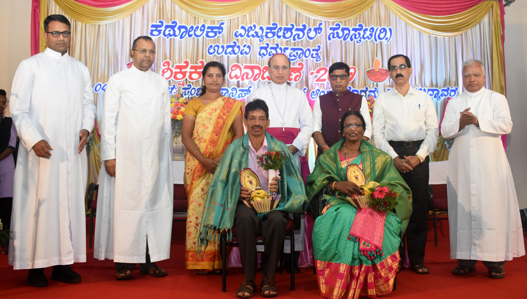 ಶಿಕ್ಷಕರು ವಿದ್ಯಾರ್ಥಿಗಳಿಗೆ ಮೌಲ್ಯಾಧಾರಿತ ಶಿಕ್ಷಣ ನೀಡಲಿ: ಬಿಷಪ್ ಜೆರಾಲ್ಡ್ ಲೋಬೊ