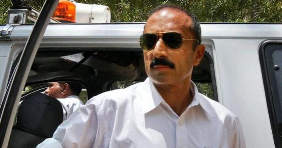 ಸಂಜೀವ್ ಭಟ್ ಮನವಿ ವಿಚಾರಣೆಯಿಂದ ಹಿಂದೆ ಸರಿದ ಹೈಕೋರ್ಟ್ ನ್ಯಾಯಾಧೀಶ !