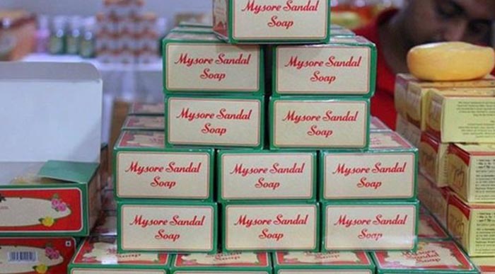 ಭಾವಚಿತ್ರಗಳ ಮುದ್ರಣಕ್ಕೆ ಸಿದ್ಧವಾದ ಮೈಸೂರು ಸ್ಯಾಂಡಲ್ ಸೋಪ್