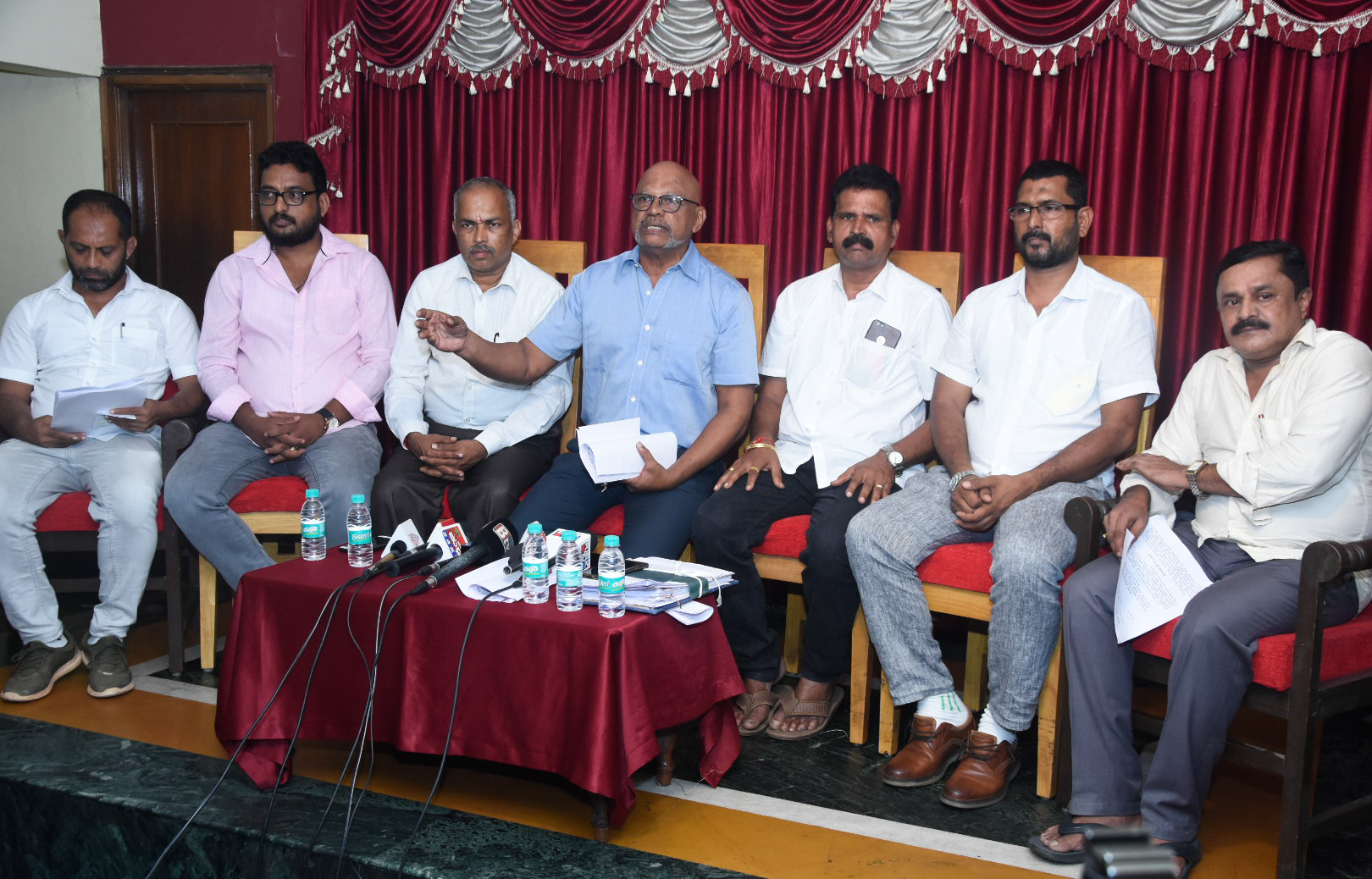 ಮಂಗಳೂರು: ಮುಟ್ಟುಗೋಲು ಹಾಕಿಕೊಂಡ ಮರಳು ವಿತರಣೆಯಲ್ಲಿ ಅವ್ಯವಹಾರ ಆರೋಪ; ತನಿಖೆಗೆ ಆಗ್ರಹ