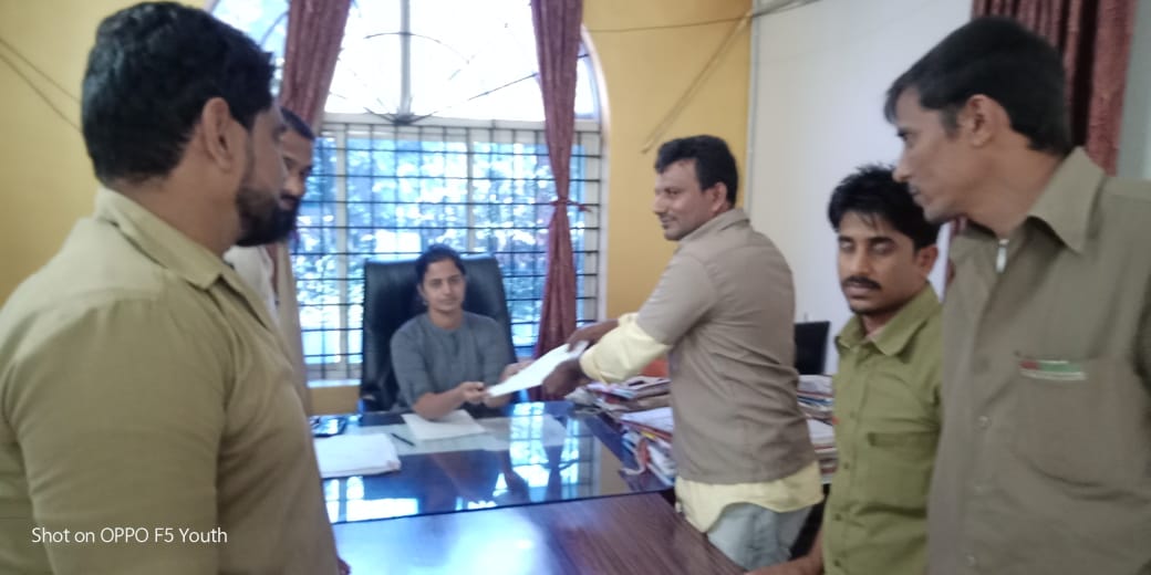 ಅಧಿಕೃತ ಆಟೋ ರಿಕ್ಷಾ ಪಾರ್ಕ್ ಮಾಡಲು ತಹಶೀಲ್ದಾರ್ ರಿಗೆ ಎಸ್ಡಿಎಸಿಯು ಮನವಿ