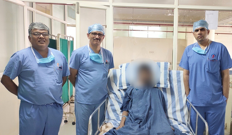 ರೋಗಿ ಪ್ರಜ್ಞಾವಸ್ಥೆಯಲ್ಲಿರುವಾಗಲೇ ಶ್ವಾಸಕೋಶದ ಶಸ್ತ್ರಚಿಕಿತ್ಸೆ ನಡೆಸಿದ ಎ.ಜೆ. ಆಸ್ಪತ್ರೆಯ ವೈದ್ಯರು