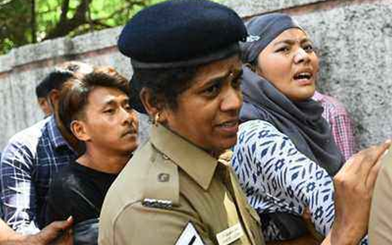 ಚೆನ್ನೈಯಲ್ಲಿ ಚೀನಿ ಅಧ್ಯಕ್ಷರ ವಿರುದ್ಧ ಪ್ರತಿಭಟನೆ, ಐವರು ಟಿಬೆಟ್ ವಿದ್ಯಾರ್ಥಿಗಳು ಪೋಲಿಸ್ ವಶಕ್ಕೆ