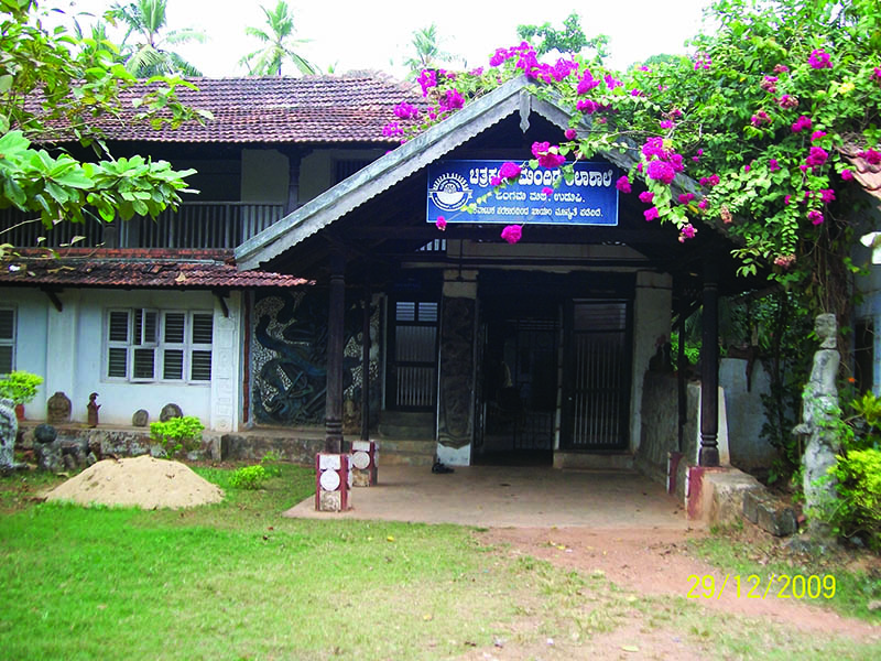 ಅರ್ಧ ಶತಮಾನಕ್ಕೂ ಹೆಚ್ಚು ಹಳೆಯ ಚಿತ್ರಕಲಾ ಮಂದಿರ