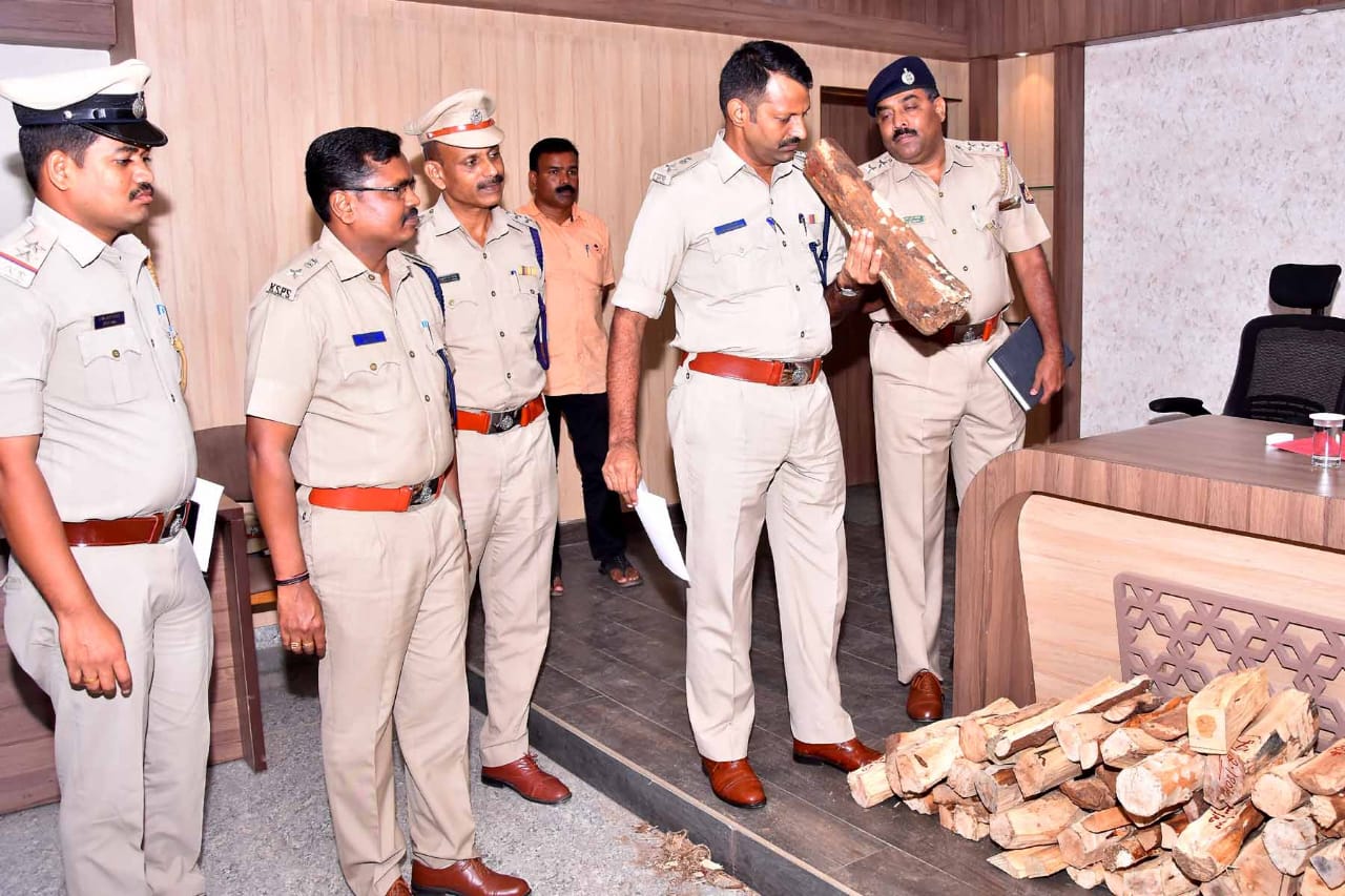 ದರೋಡೆ ಯತ್ನ: ಮೂವರು ಆರೋಪಿಗಳ ಬಂಧನ