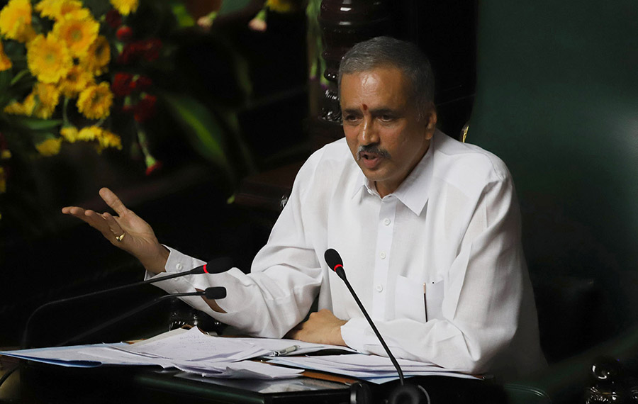 ರಾಜ್ಯದ ಇತಿಹಾಸದಲ್ಲೆ ಹೊಸ ಸಂಪ್ರದಾಯಕ್ಕೆ ಮುನ್ನುಡಿ ಬರೆದ ಸ್ಪೀಕರ್ ಕಾಗೇರಿ