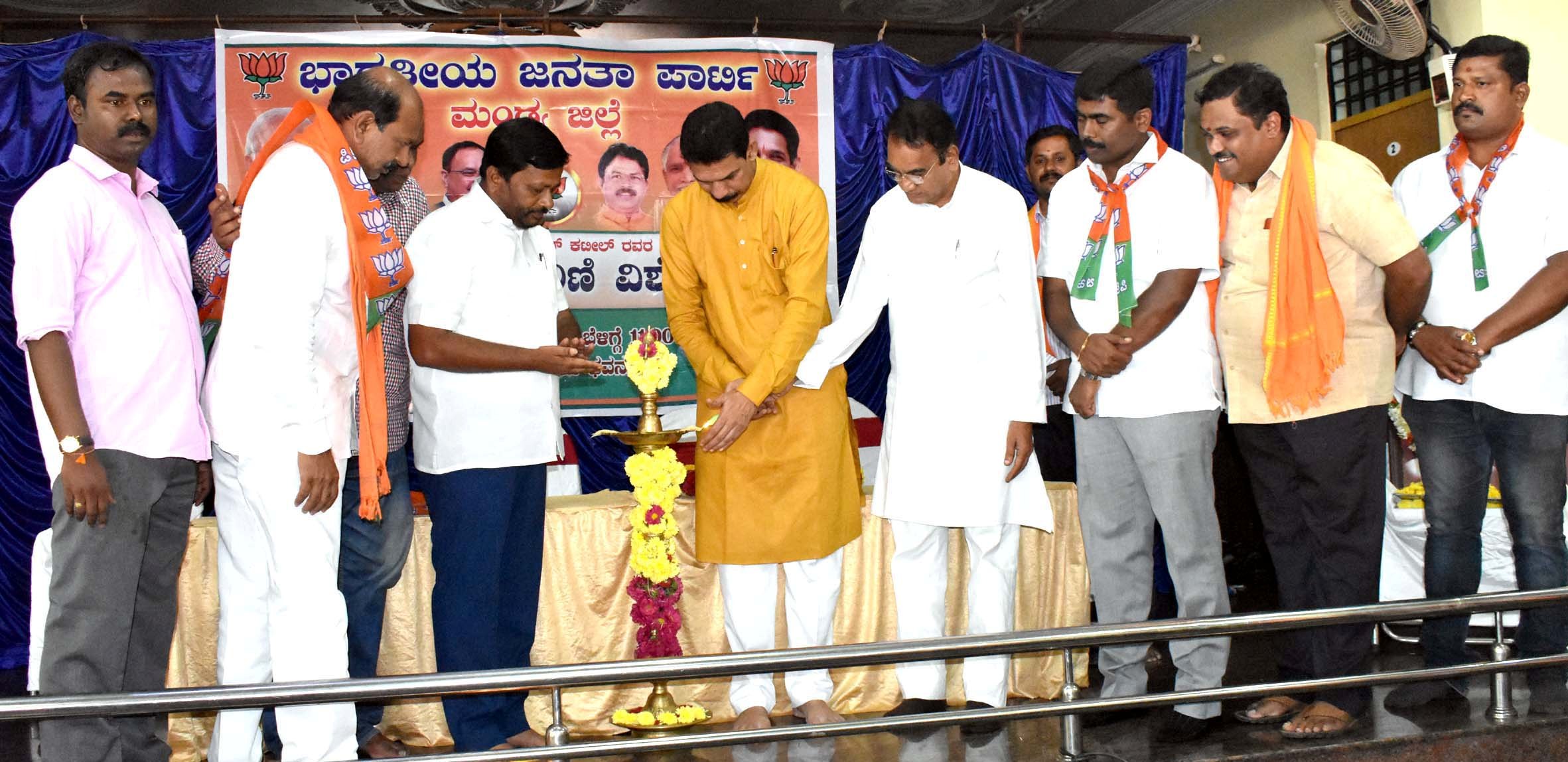 ಮೋದಿ, ಅಮಿತ್ ಶಾ ರಂತೆ ಯಡಿಯೂರಪ್ಪ ಮತ್ತು ನಾನು ಒಟ್ಟಾಗಿದ್ದೇವೆ: ನಳಿನ್‍ ಕುಮಾರ್ ಕಟೀಲ್