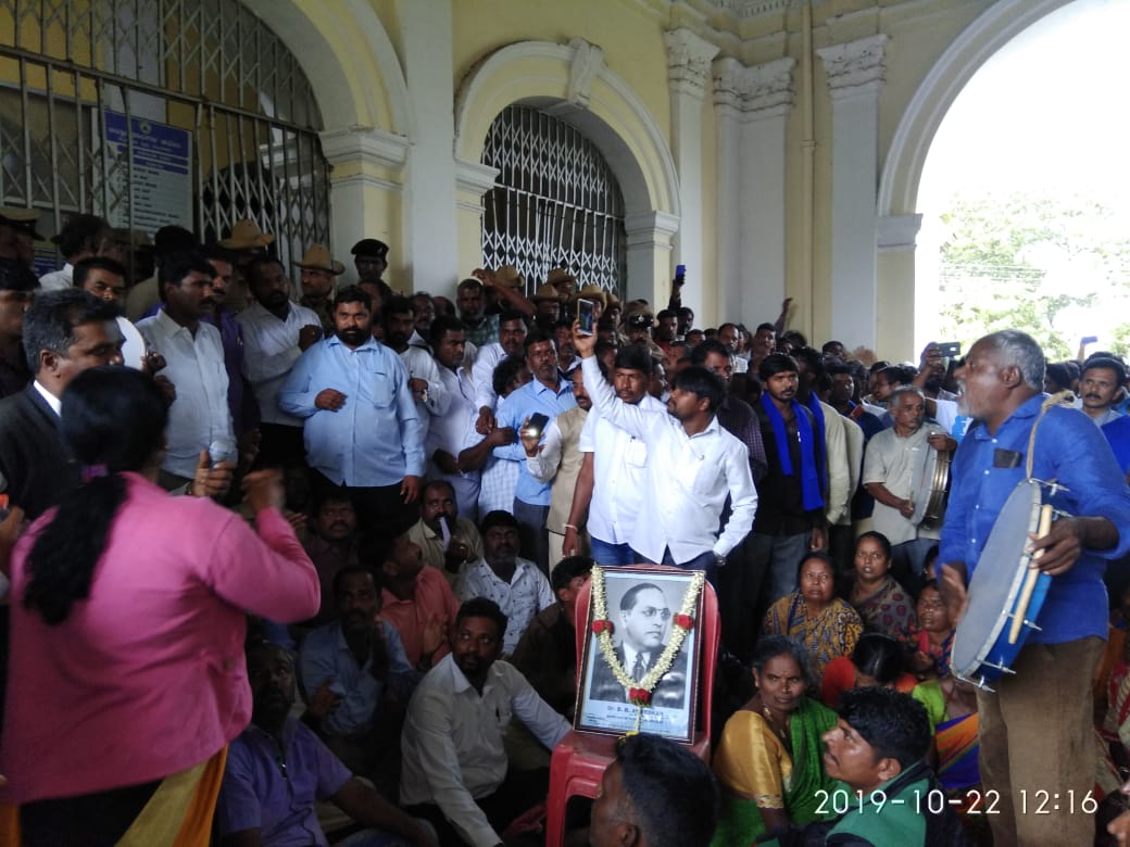 ಗೂಂಡಾ ಸಂಸದ ಪ್ರತಾಪ್ ಸಿಂಹನನ್ನು ಗಡಿಪಾರು ಮಾಡಿ: ಚೋರನಹಳ್ಳಿ ಶಿವಣ್ಣ