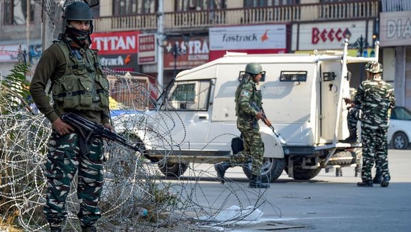 ಜಮ್ಮು ಕಾಶ್ಮೀರಕ್ಕೆ ಪತ್ರಕರ್ತರಿಗೆ ಮುಕ್ತ ಪ್ರವೇಶಾವಕಾಶಕ್ಕೆ ಅಮೆರಿಕ ಸಂಸತ್ ಸದಸ್ಯರ ಆಗ್ರಹ
