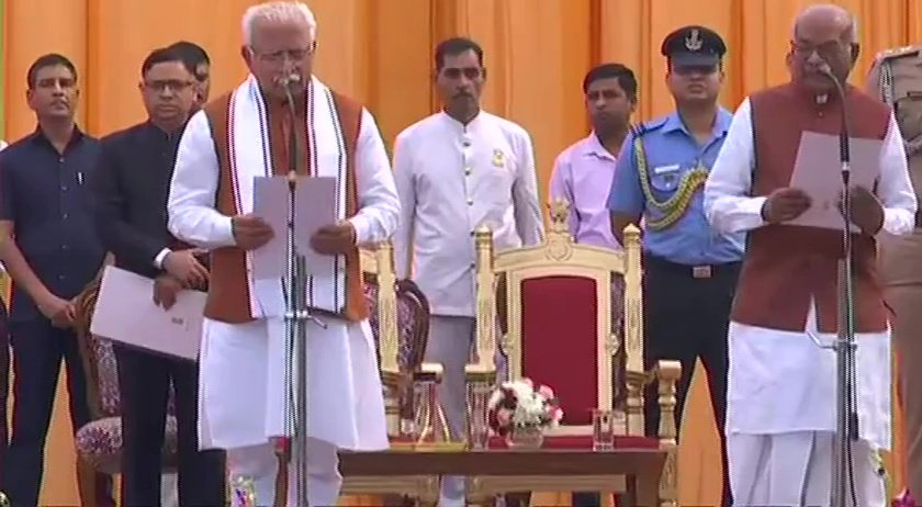 ಹರ್ಯಾಣದ ಸಿಎಂ ಆಗಿ ಖಟ್ಟರ್, ಡಿಸಿಎಂ ಆಗಿ ದುಷ್ಯಂತ್ ಚೌಟಾಲ ಪ್ರಮಾಣ