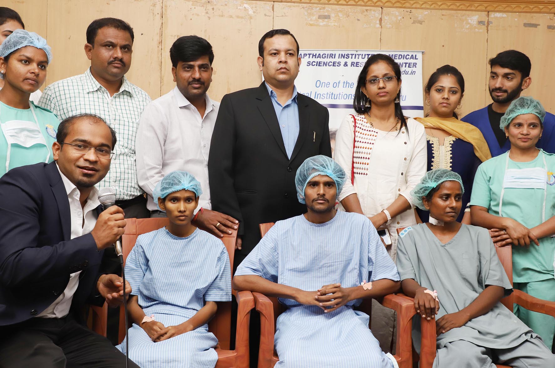 ಯಶಸ್ವಿ ಎಂಡೋಸ್ಕೋಪಿ ಶಸ್ತ್ರಚಿಕಿತ್ಸೆ ನಡೆಸಿದ ಸಪ್ತಗಿರಿ ಕಾಲೇಜು ವೈದ್ಯರು