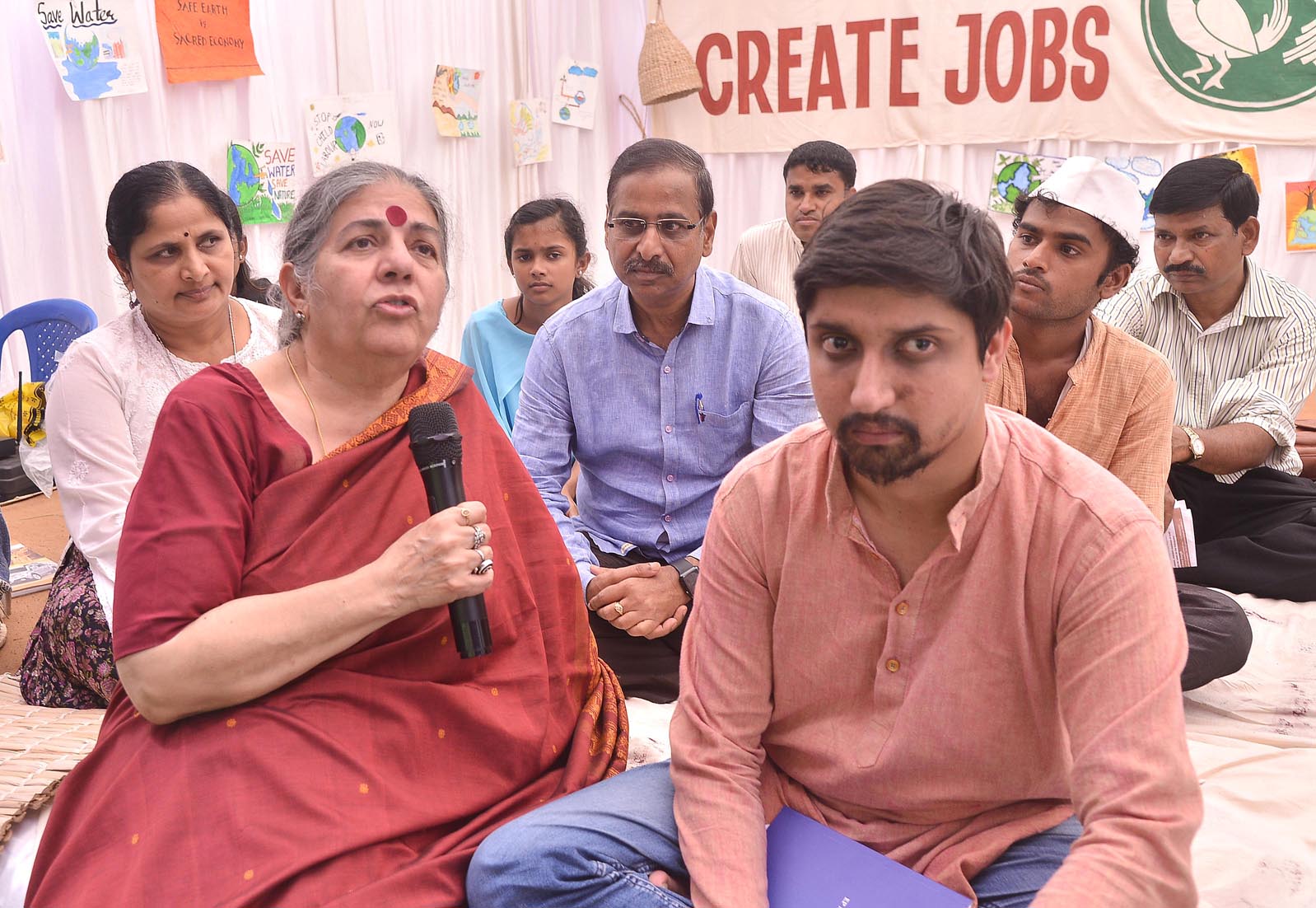 ಪವಿತ್ರ ಆರ್ಥಿಕತೆಯಿಂದ ಅಸಮಾನತೆ ನಿವಾರಣೆ ಸಾಧ್ಯ: ಪರಿಸರ ಹೋರಾಟಗಾರ್ತಿ ವಂದನಾಶಿವ