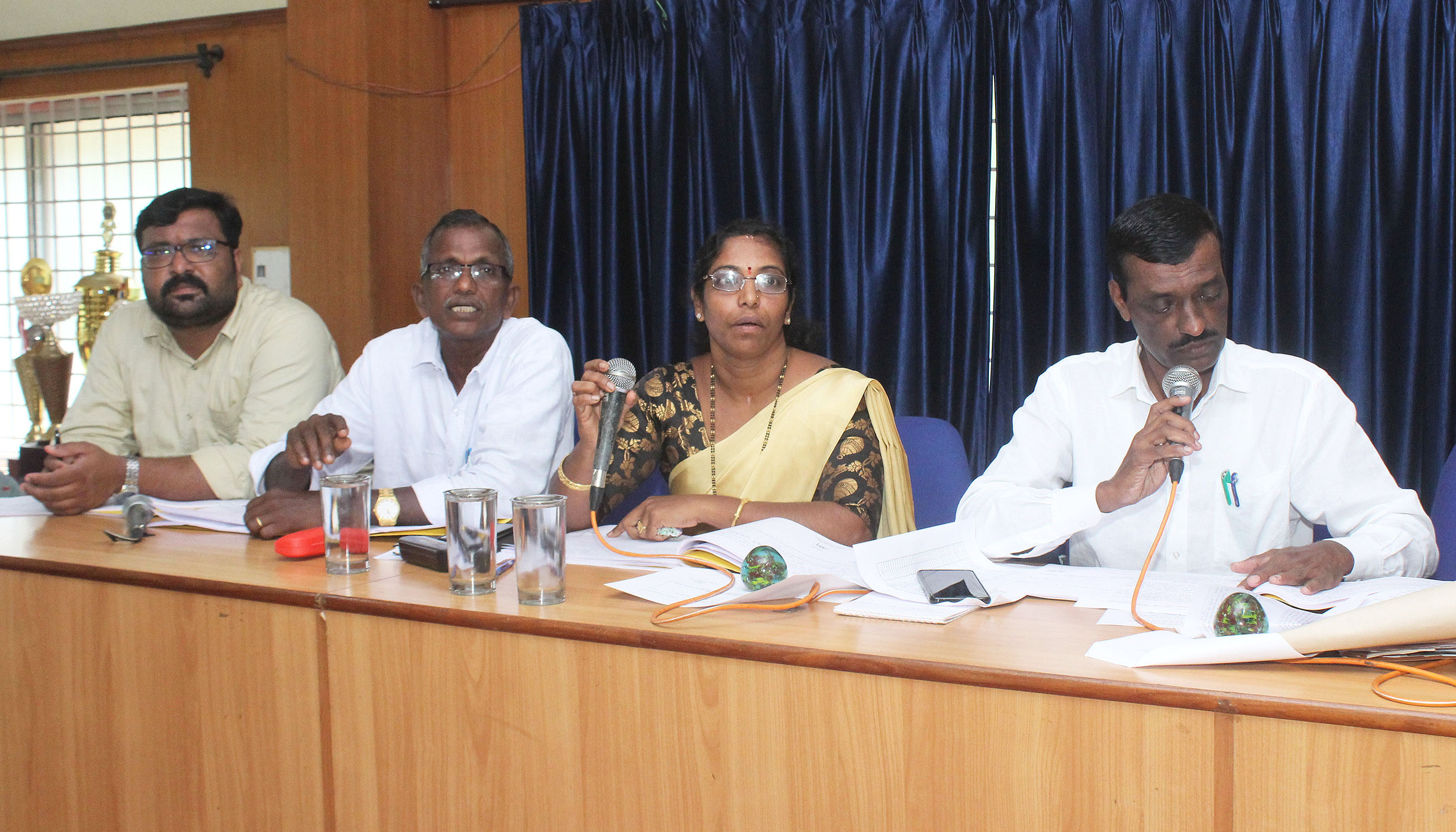 ವಸತಿ ಯೋಜನೆಯಡಿ ಮನೆ ನಿರ್ಮಾಣಕ್ಕೆ ಸಮಸ್ಯೆ: ಜಿಪಿಎಸ್ ಬ್ಲಾಕ್ ತೆರವಿಗೆ ತಾಪಂ ಸಾಮಾನ್ಯ ಸಭೆಯಲ್ಲಿ ಆಗ್ರಹ