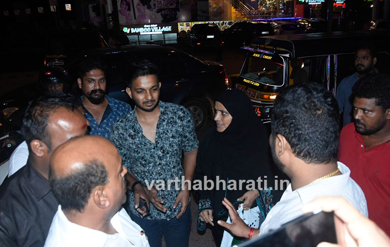 ಮಾಜಿ ಶಾಸಕ ಮೊಯ್ದಿನ್ ಬಾವಾ-ಮಾಜಿ ಮೇಯರ್ ಗುಲ್ಝಾರ್ ಬಾನು ಮಧ್ಯೆ ಮಾತಿನ ಚಕಮಕಿ