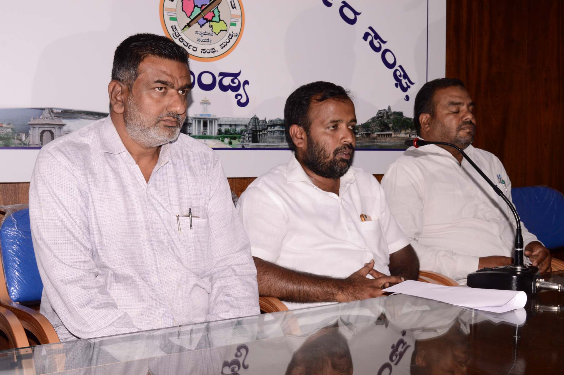 ಕಾರ್ಯಕರ್ತರ ಬಂಧನ ವಿರುದ್ಧ ಕಾನೂನು ಹೋರಾಟ: ಪಿಎಫ್‍ಐ ಮಂಡ್ಯ ಜಿಲ್ಲಾಧ್ಯಕ್ಷ ಎಂ.ಎಫ್.ರಫೀಕ್