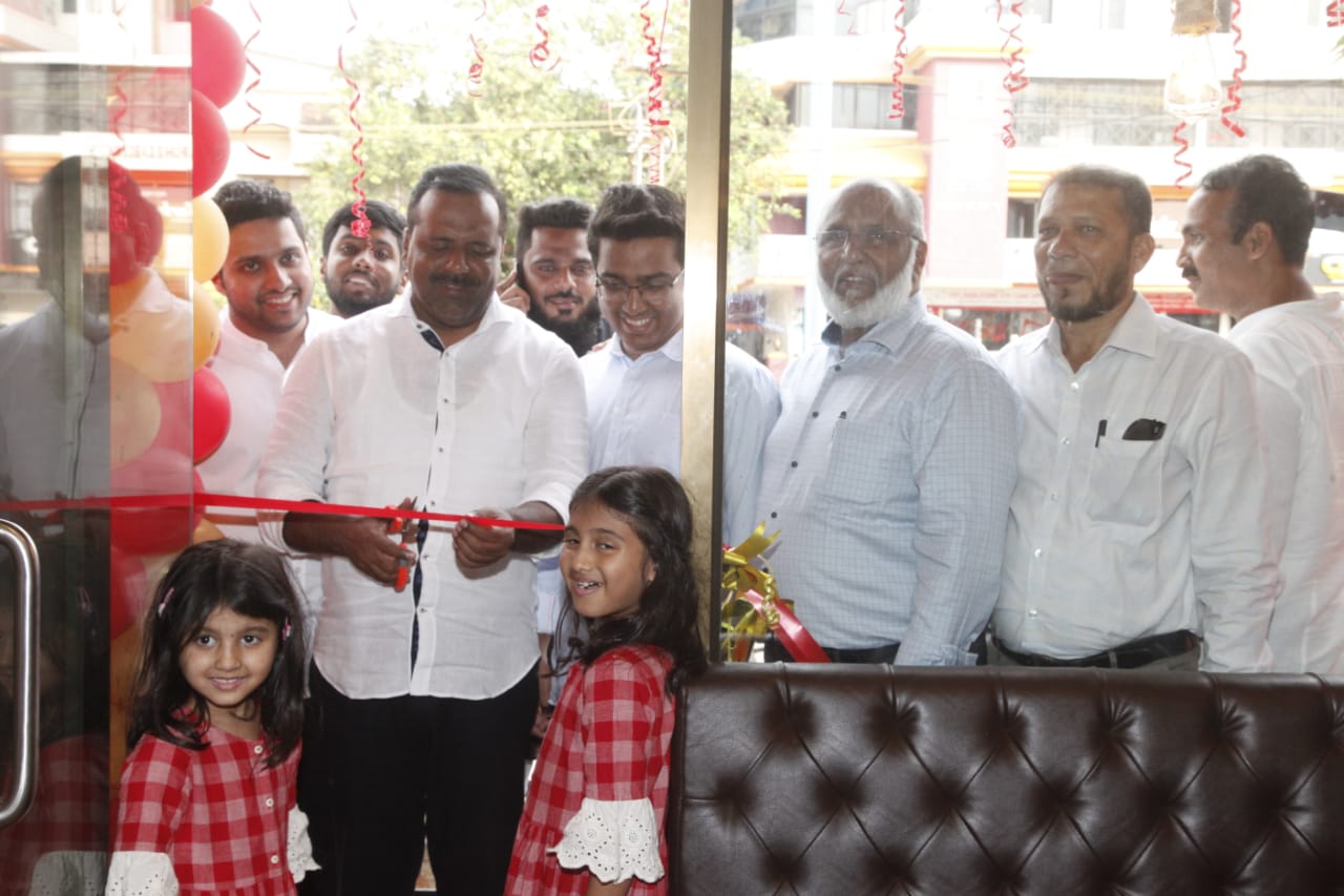 ಮಂಗಳೂರು: ನೂತನ ‘ವೇಫ್ಲ್ ಆ್ಯಂಡ್ ಬೈಟ್ಸ್’ ಶುಭಾರಂಭ