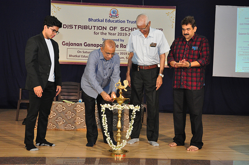 ​ಭಟ್ಕಳ:  ವಿದ್ಯಾರ್ಥಿವೇತನ ವಿತರಣಾ ಸಮಾರಂಭ