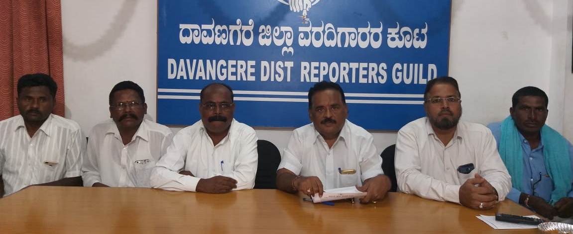 ಸುಭದ್ರ ಆಡಳಿತ ನೀಡಿದ ಸಿದ್ದರಾಮಯ್ಯ ವಿಪಕ್ಷ ನಾಯಕರಾಗಲಿ: ಡಿ.ಬಸವರಾಜ್