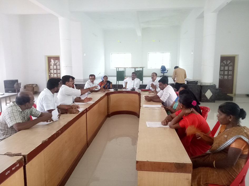 ಆವರಣಗೋಡೆ ಕಾಮಗಾರಿಗೆ ಉಪ್ಪಿನಂಗಡಿ ಗ್ರಾ.ಪಂ. ಸದಸ್ಯರಿಂದಲೇ ತೀವ್ರ ವಿರೋಧ