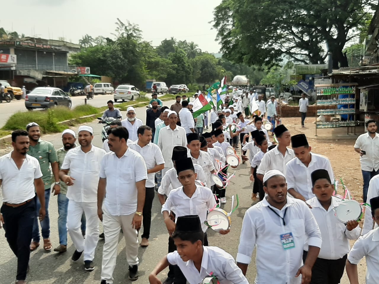 ಫರಂಗಿಪೇಟೆ- ಕುಂಪನಮಜಲು-ಕುಂಜತ್ಕಳದಲ್ಲಿ ಮೀಲಾದ್ ರ್ಯಾಲಿ