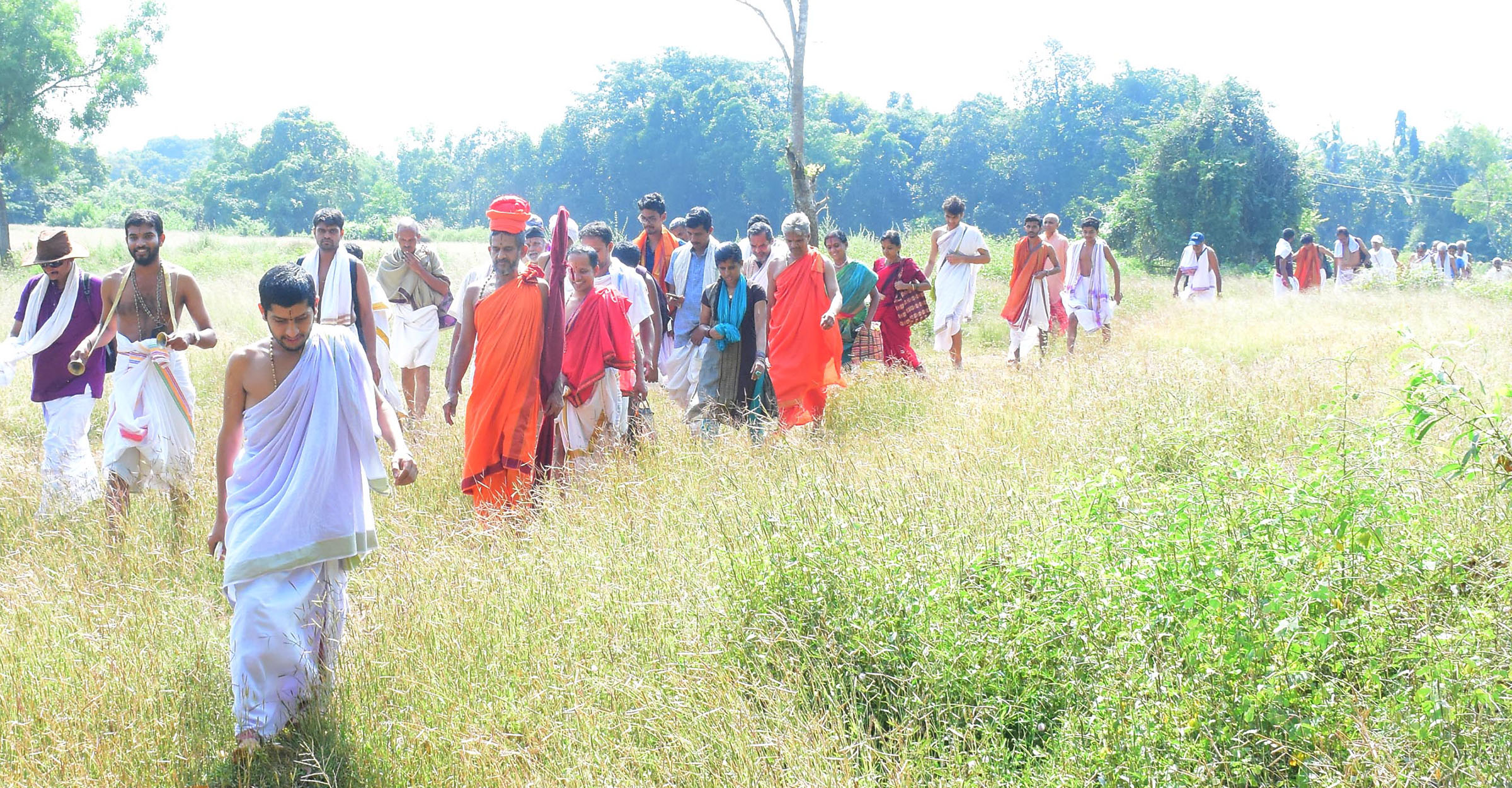 ಪೇಜಾವರ ಕಿರಿಯ ಯತಿ ನೇತೃತ್ವದಲ್ಲಿ ಪಾದಯಾತ್ರೆ