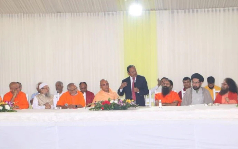 ಎನ್‌ಎಸ್‌ಎ ದೋವಲ್ ಭೇಟಿ: ಶಾಂತಿ-ಸೌಹಾರ್ದಕ್ಕೆ ಬದ್ಧತೆ ವ್ಯಕ್ತಪಡಿಸಿದ ಹಿಂದು, ಮುಸ್ಲಿಂ ನಾಯಕರು